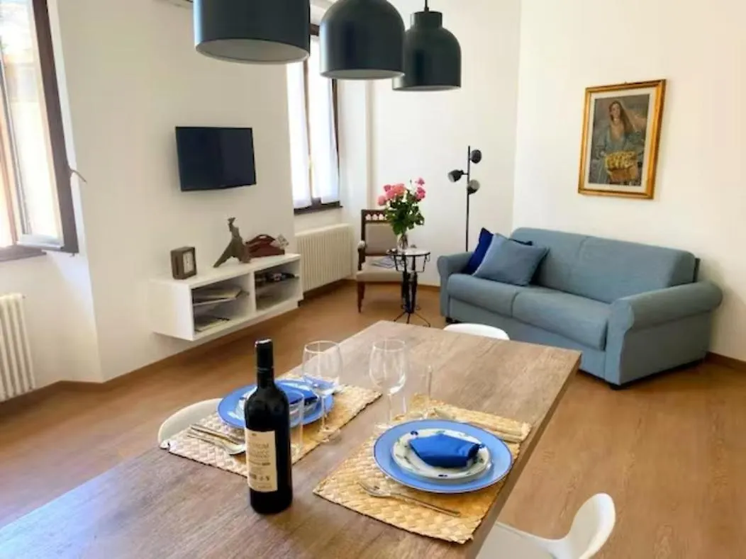 Casa Margherita, Nuovo Appartamento In Centro 梅纳焦